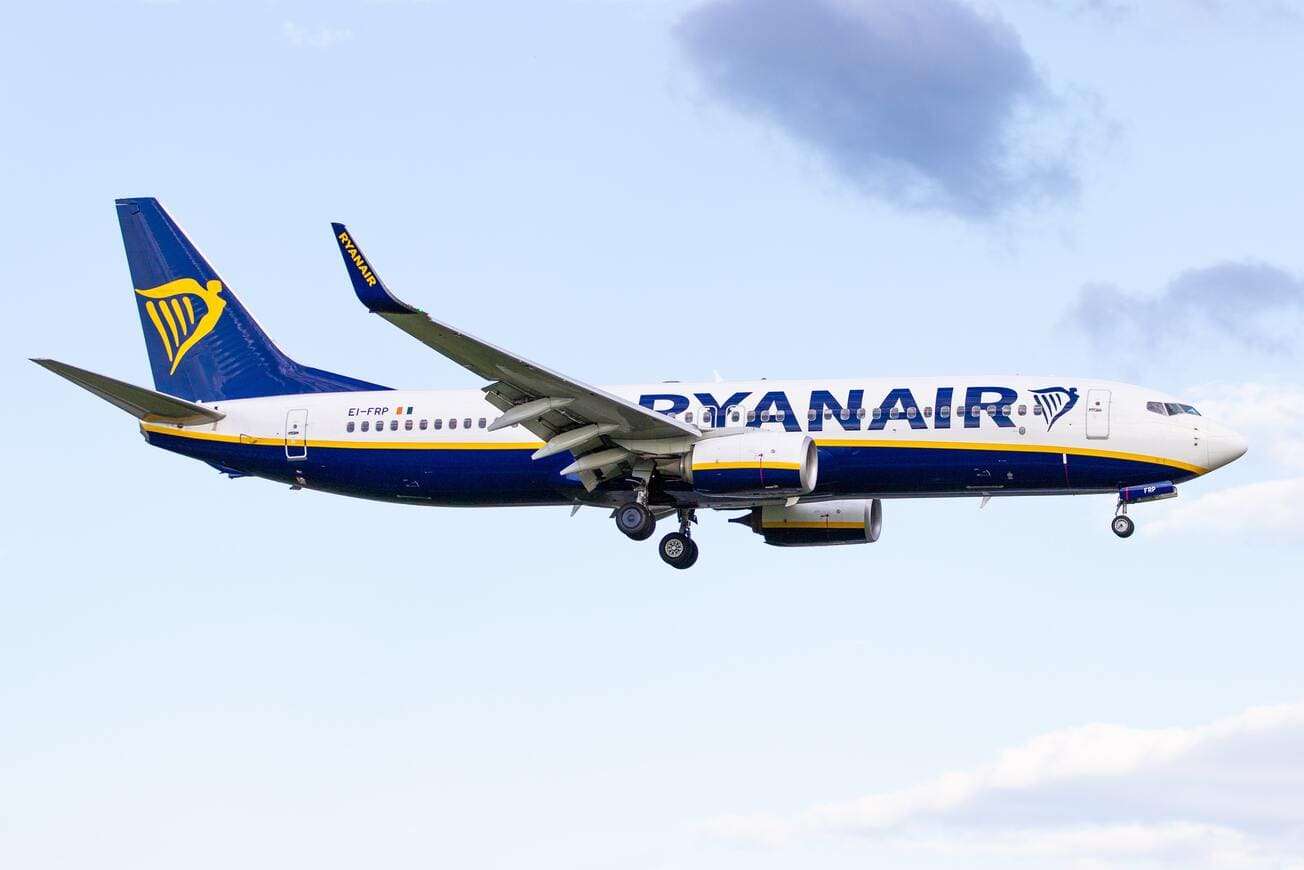 aereoplano RYANAIR in volo